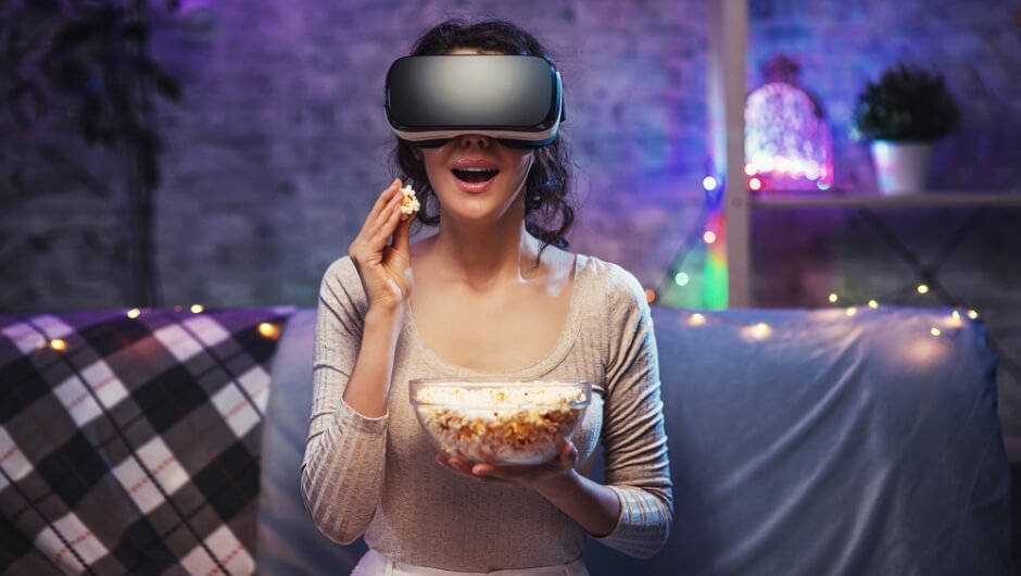 https://www.intellimedianetworks.com/wp-content/uploads/2022/10/Realize-The-Marvels-Of-AR-VR-And-MR-With-Immersive-Media-Technologies.jpg